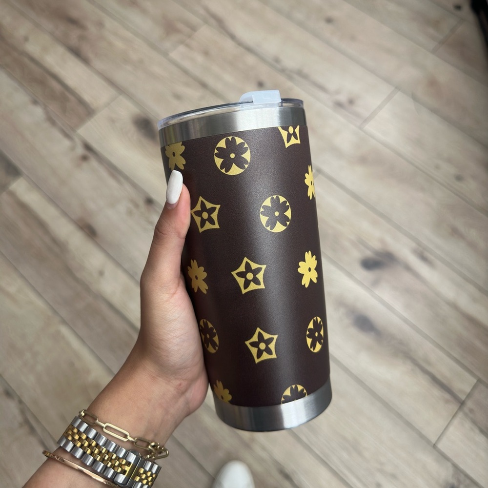 The designer tumbler